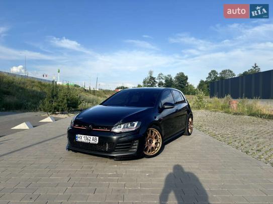 Volkswagen Golf gti
                        2015г. в рассрочку