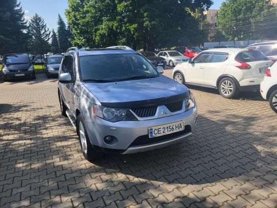 Mitsubishi Outlander                       2008г. в рассрочку