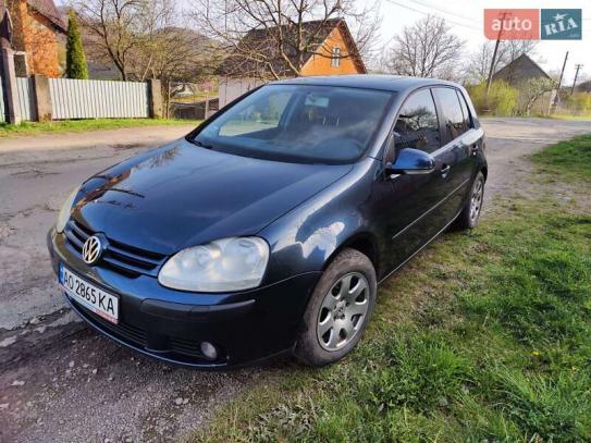 Volkswagen Golf
                            2004г. в рассрочку