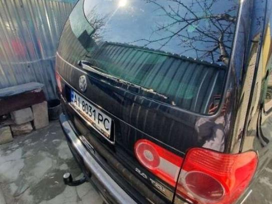 Volkswagen Sharan
                          2006г. в рассрочку