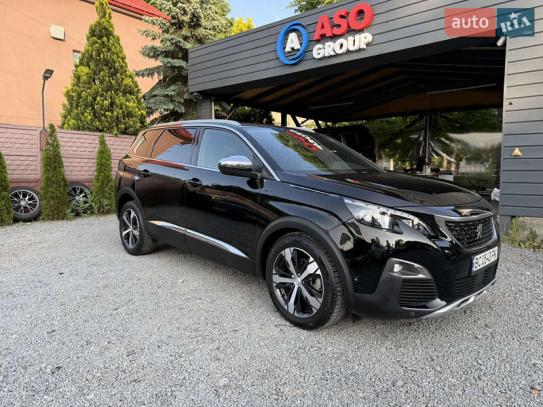 Peugeot 5008                            2018г. в рассрочку
