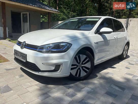 Volkswagen E-golf 2017р. у розстрочку