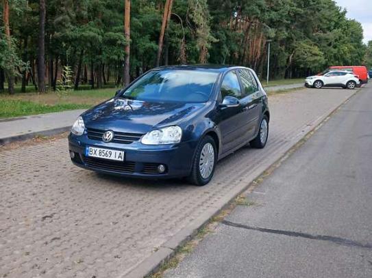 Volkswagen Golf 2007г. в рассрочку