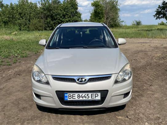 Hyundai I30
                             2010г. в рассрочку