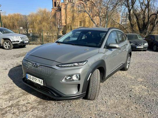 Hyundai Kona                            2019г. в рассрочку