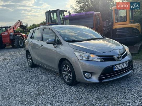 Toyota Verso
                           2013г. в рассрочку