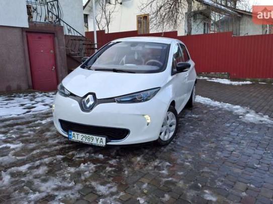 Renault Zoe
                             2013г. в рассрочку