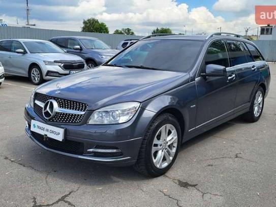 Mercedes-benz C 250                           2010г. в рассрочку