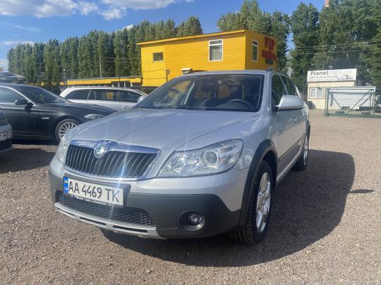 Skoda Octavia                         2013г. в рассрочку