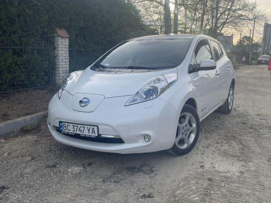 Nissan Leaf                            2014г. в рассрочку