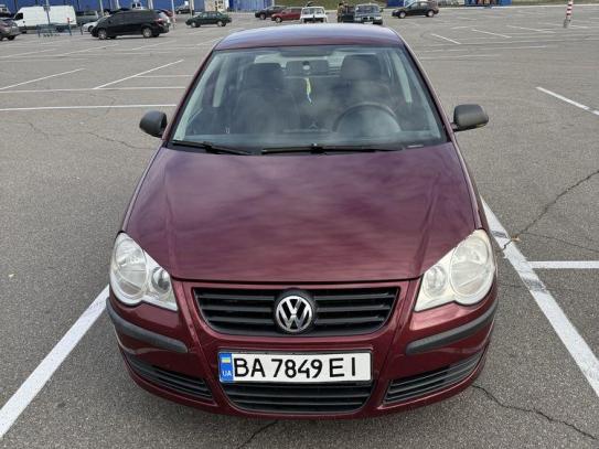 Volkswagen Polo
                            2007г. в рассрочку