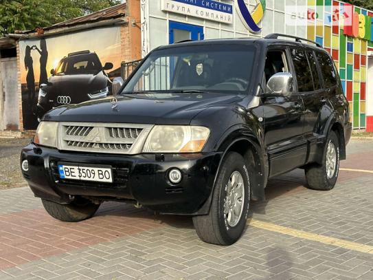 Mitsubishi Pajero 2006г. в рассрочку