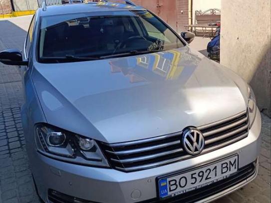 Volkswagen Passat
                          2014г. в рассрочку