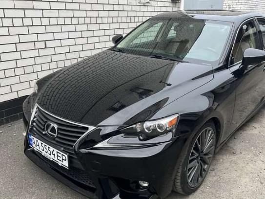 Lexus Is                              2015г. в рассрочку