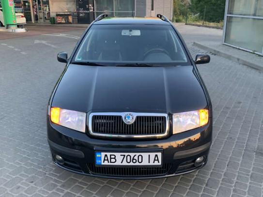 Skoda Fabia
                           2006г. в рассрочку