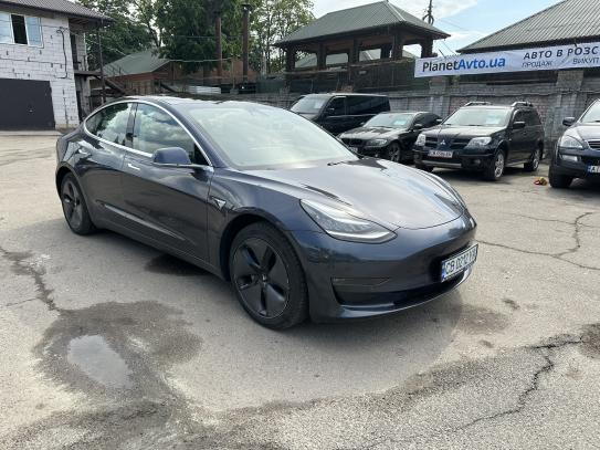 Tesla Model s 2018г. в рассрочку