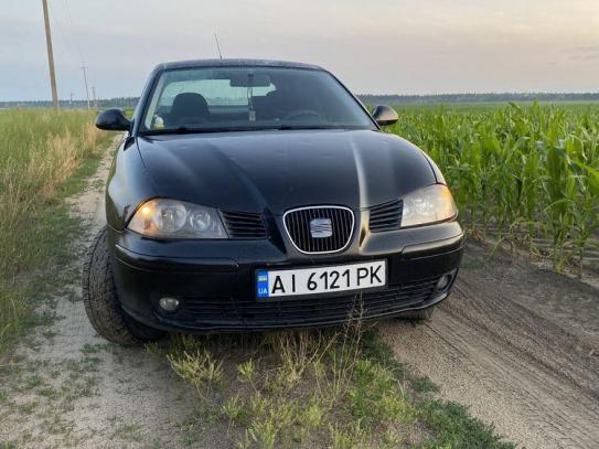 Seat Cordoba                         2006г. в рассрочку