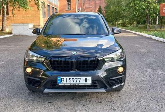 Bmw X1                              2016г. в рассрочку