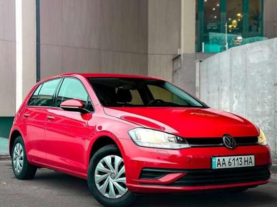 Volkswagen Golf
                            2018г. в рассрочку