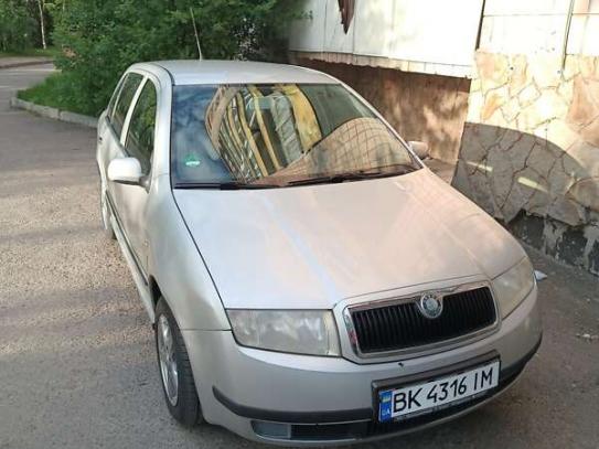 Skoda Fabia
                           2003г. в рассрочку