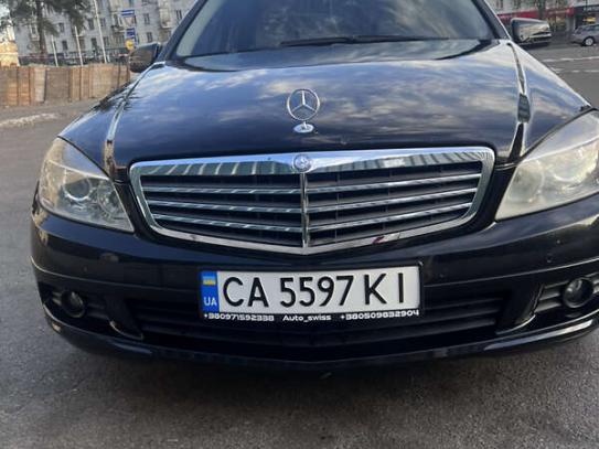 Mercedes-benz C-class                         2010г. в рассрочку