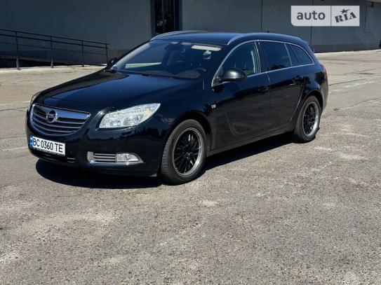 Opel Insignia 2013г. в рассрочку