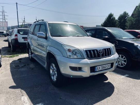 Toyota Land cruiser prado              2005г. в рассрочку
