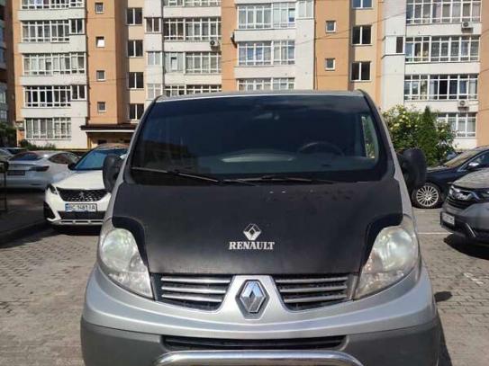 Renault Trafic                          2013г. в рассрочку