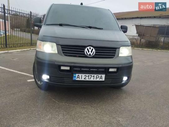 Volkswagen Transporter
                     2005г. в рассрочку