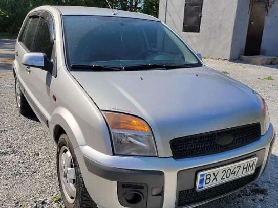 Ford Fusion 2008г. в рассрочку