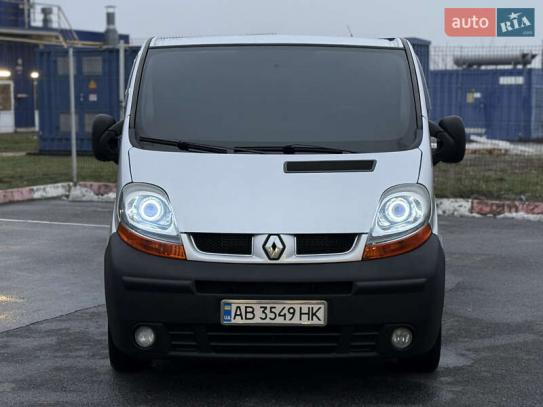 Renault Trafic 2005г. в рассрочку