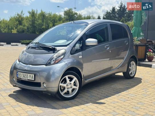 Mitsubishi I-miev                          2011г. в рассрочку