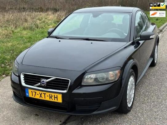 Volvo C30 2007р. у розстрочку