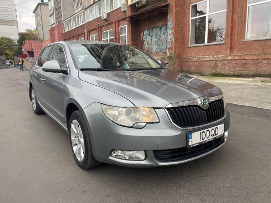 Skoda Superb 2012г. в рассрочку