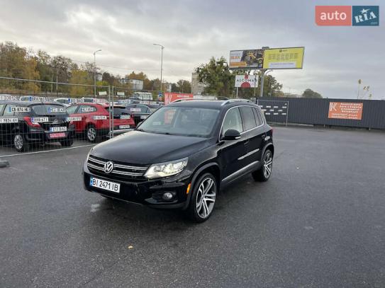 Volkswagen Tiguan 2016г. в рассрочку