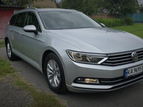 Volkswagen Passat variant
                  2017г. в рассрочку