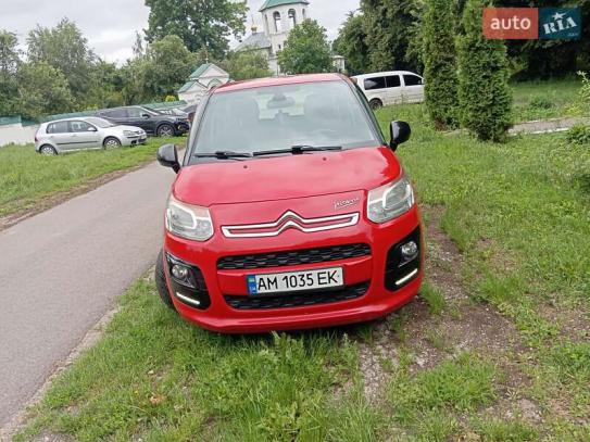Citroen C3 picasso                      2014г. в рассрочку