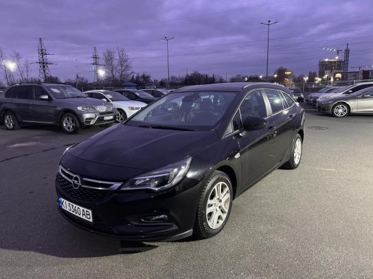 Opel Astra                           2019г. в рассрочку