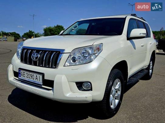 Toyota Land cruiser prado 150
          2011г. в рассрочку