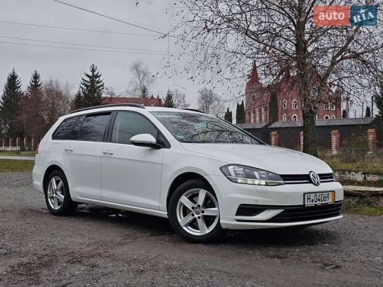 Volkswagen Golf 2018р. у розстрочку