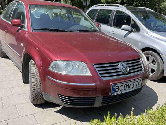 Volkswagen Passat 2001р. у розстрочку