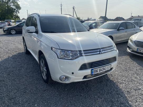 Mitsubishi Outlander
                       2014г. в рассрочку