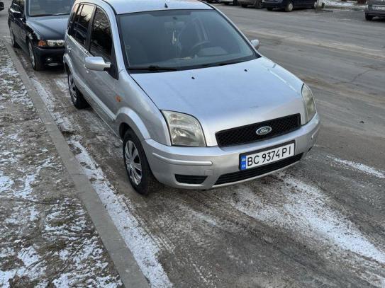 Ford Fusion
                          2004г. в рассрочку