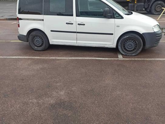 Volkswagen Caddy 2006г. в рассрочку
