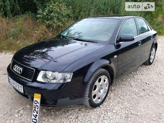 Audi A4 2002г. в рассрочку