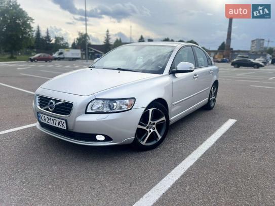 Volvo S40
                             2011г. в рассрочку