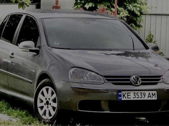 Volkswagen Golf
                            2005г. в рассрочку