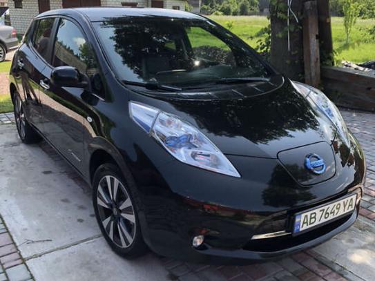 Nissan Leaf                            2017г. в рассрочку