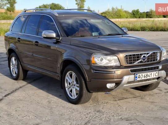 Volvo Xc90                            2013г. в рассрочку