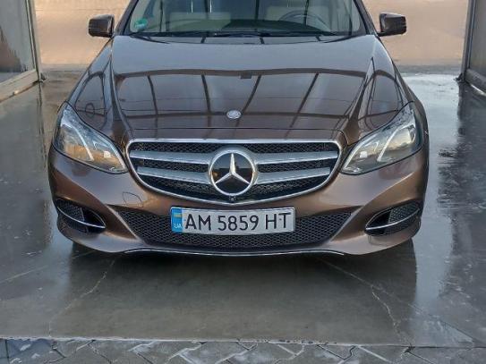Mercedes-benz 300                             2014г. в рассрочку